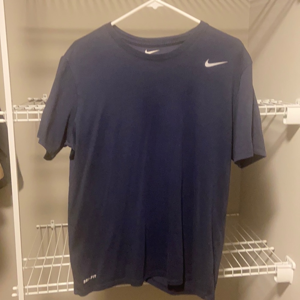 Nike Men’s Navy Dri Fit Athletic Cut Tshirt Large